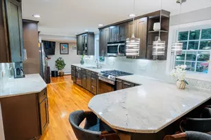 21 Helen Dr, Marlborough, MA 01752 - Photo 8
