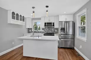 1061 Trapelo Rd, Waltham, MA 02451 - Photo 6