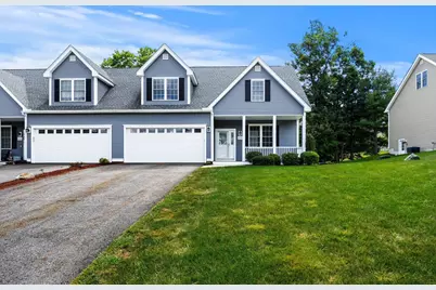 63 Hummingbird Ln #A, Groton, MA 01450 - Photo 2