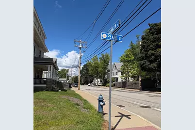 6 Franklin Commons #6, Framingham, MA 01702 - Photo 2