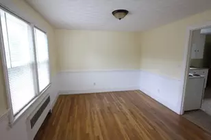 6 Bates Rd E, Watertown, MA 02472 - Photo 10