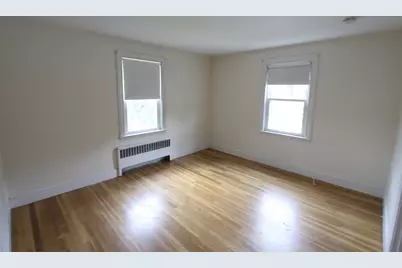 6 Bates Rd E, Watertown, MA 02472 - Photo 12