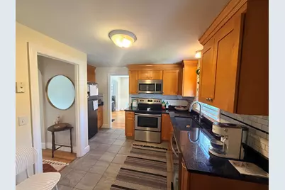 6 Bates Rd E, Watertown, MA 02472 - Photo 2