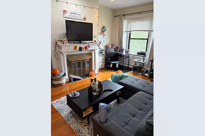 1672 Beacon St #3B, Brookline, MA 02446 - Photo 2