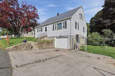 4 Washington Street, Milford, MA 01757 - Photo 1
