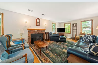 66 Cottage Ln, Weymouth, MA 02188 - Photo 8