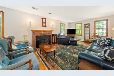 66 Cottage Ln, Weymouth, MA 02188 - Photo 8