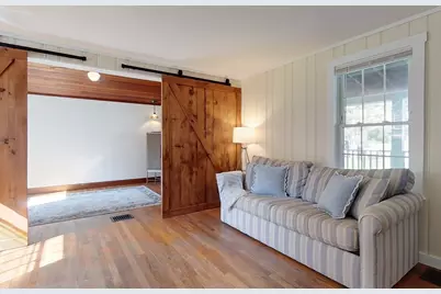 50 Whiting St, Lunenburg, MA 01462 - Photo 10