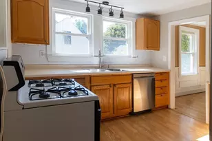 24 Belvidere Rd, Haverhill, MA 01830 - Photo 4