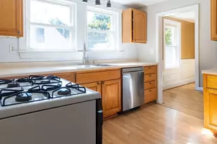 24 Belvidere Rd, Haverhill, MA 01830 - Photo 6