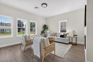 65 Wales St, Taunton, MA 02780 - Photo 8