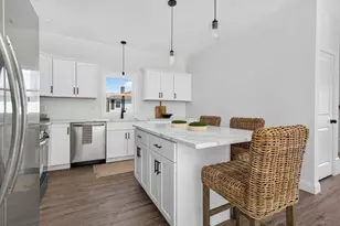 65 Wales St, Taunton, MA 02780 - Photo 14