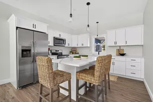 65 Wales St, Taunton, MA 02780 - Photo 16