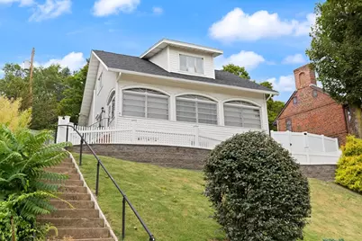6 Groveland St, Haverhill, MA 01830 - Photo 2