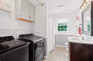 33 Fairway Dr, Woburn, MA 01801 - Photo 24