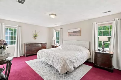 33 Fairway Dr, Woburn, MA 01801 - Photo 18