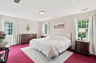 33 Fairway Dr, Woburn, MA 01801 - Photo 18
