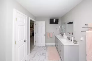 17 Harwood Farm Rd, Southbridge, MA 01550 - Photo 24