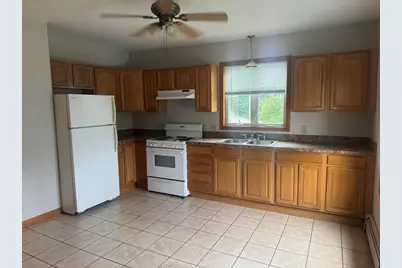 276 Washington St #2, Taunton, MA 02767 - Photo 2