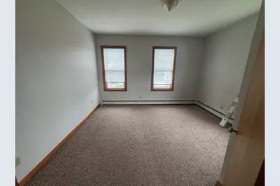 276 Washington St #2, Taunton, MA 02767 - Photo 4