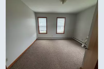 276 Washington St #2, Taunton, MA 02767 - Photo 4