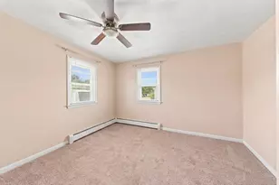 139 Seabury St, New Bedford, MA 02745 - Photo 12