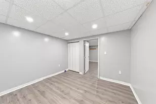 139 Seabury St, New Bedford, MA 02745 - Photo 20