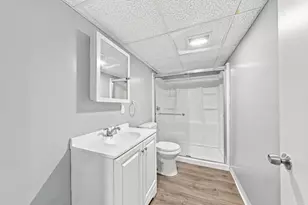 139 Seabury St, New Bedford, MA 02745 - Photo 18
