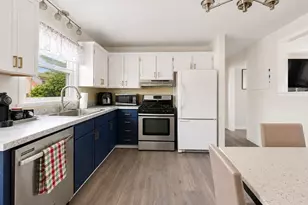 139 Seabury St, New Bedford, MA 02745 - Photo 6