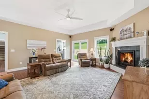 458 Pine St, Leicester, MA 01524 - Photo 8