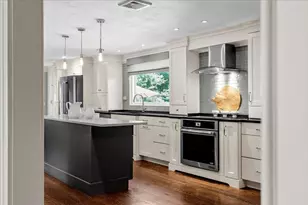 65 Fox Hill Dr, Bridgewater, MA 02324 - Photo 10