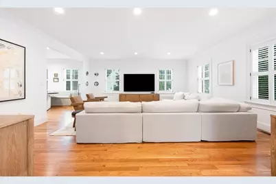 30 Farrow St, Winchester, MA 01890 - Photo 4