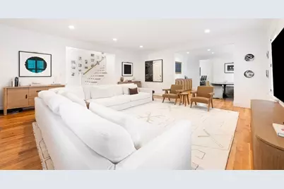 30 Farrow St, Winchester, MA 01890 - Photo 2