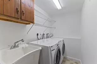 627 Main St, Dunstable, MA 01827 - Photo 30