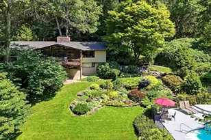 40 Brigham Woods, Concord, MA 01742 - Photo 2