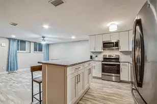 31 Elizabeth St, Worcester, MA 01605 - Photo 4