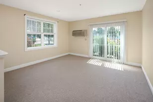245 Willard St, Quincy, MA 02169 - Photo 6
