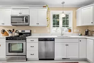35 Okala Rd, Weymouth, MA 02189 - Photo 8