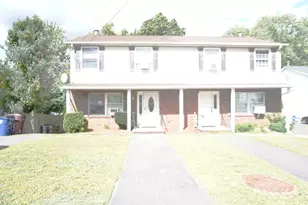 22 Blaney Ct, Revere, MA 02151 - Photo 1