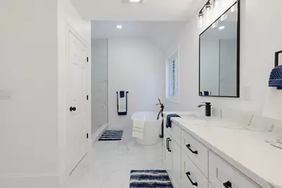 90 Berry Corner Rd, Charlton, MA 01507 - Photo 30