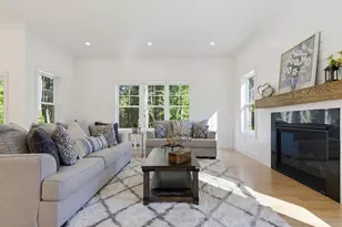90 Berry Corner Rd, Charlton, MA 01507 - Photo 10