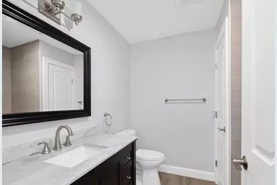 101 California Ave #102, Quincy, MA 02169 - Photo 12