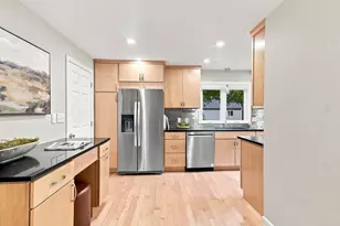 2 Steepletree Ln, Wayland, MA 01778 - Photo 8