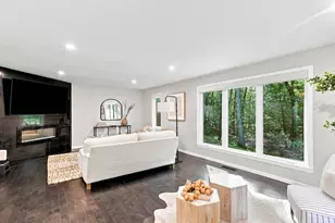 2 Steepletree Ln, Wayland, MA 01778 - Photo 6