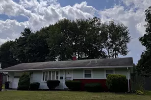8 Aspen, Brockton, MA 02302 - Photo 1