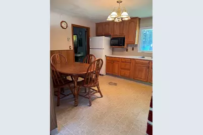 8 Aspen, Brockton, MA 02302 - Photo 4