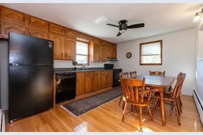 8 Siren St, Winthrop, MA 02152 - Photo 16