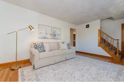 8 Siren St, Winthrop, MA 02152 - Photo 14