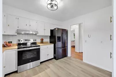 210 Strong St, Amherst, MA 01002 - Photo 12