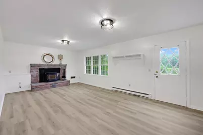 210 Strong St, Amherst, MA 01002 - Photo 28